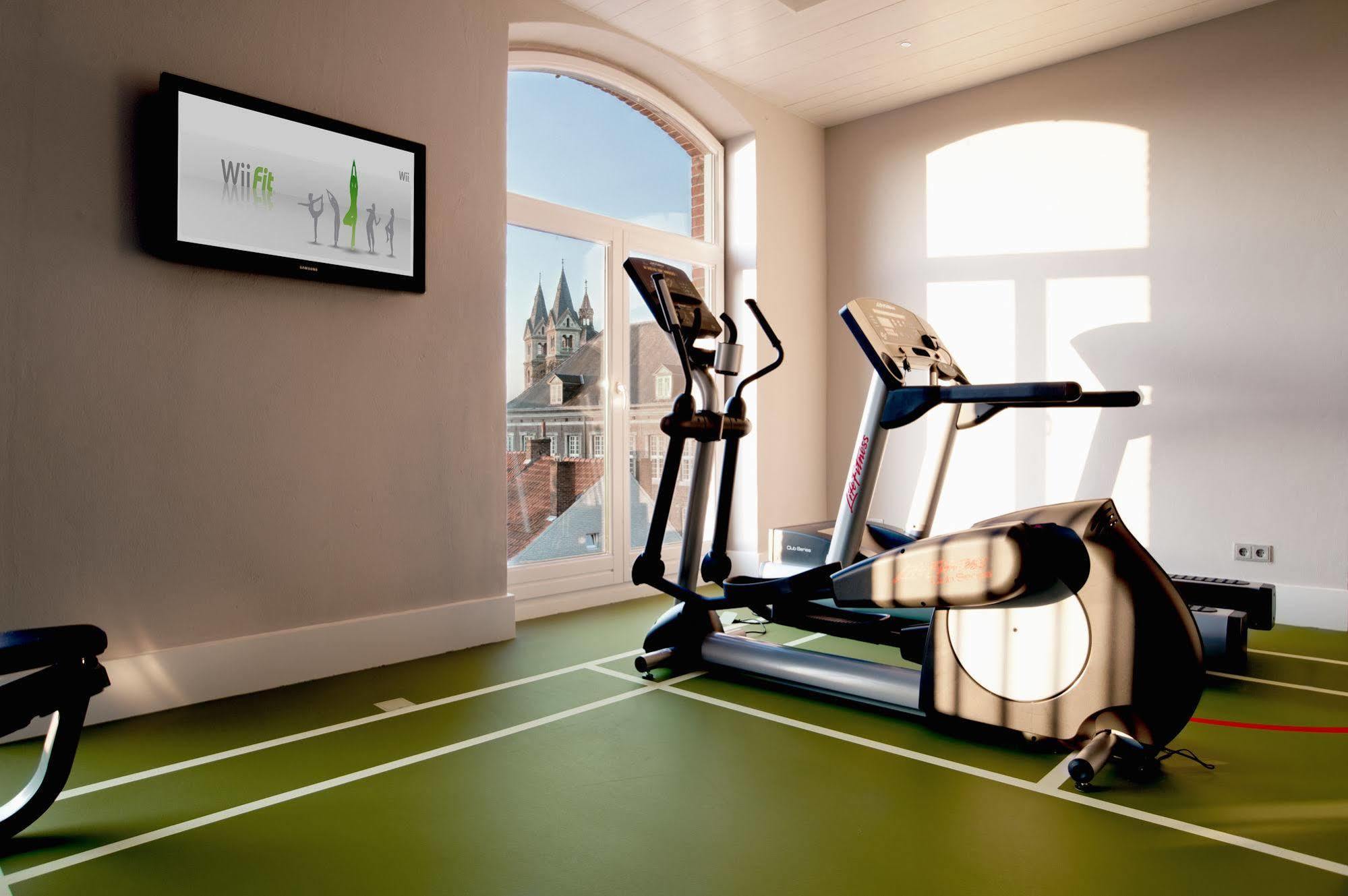 Het Arresthuis Roermond Exteriör bild A gym at the hotel